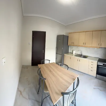 Samaras Luxurious Apartment Nea Moudania