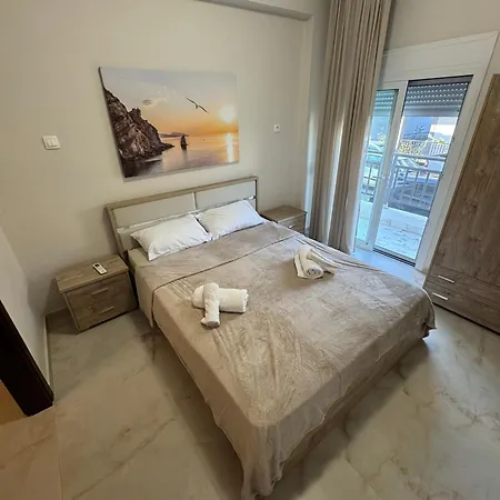 Samaras Luxurious شقة